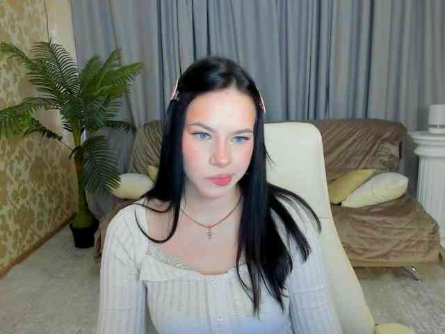 LolaSprinkle webcam
