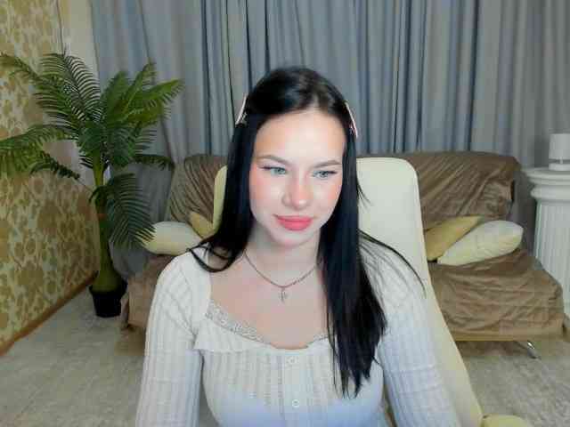 LolaSprinkle webcam