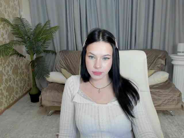 LolaSprinkle webcam