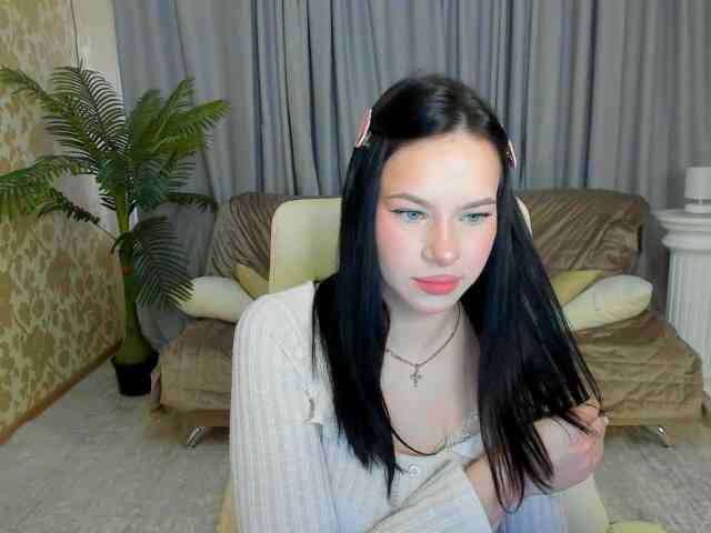 LolaSprinkle webcam