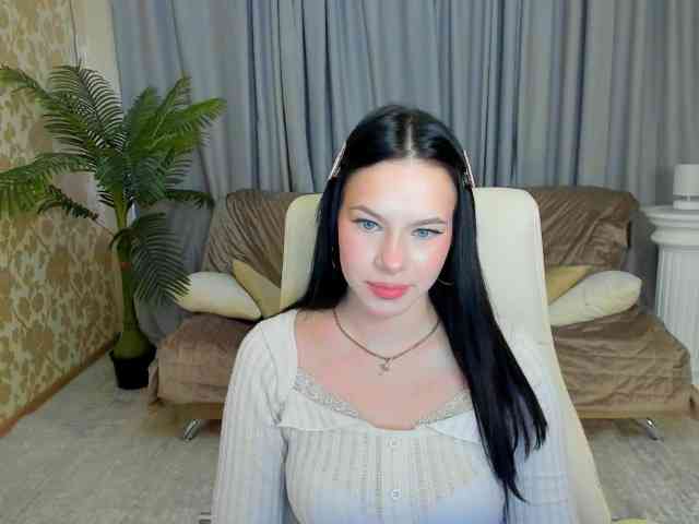 LolaSprinkle webcam