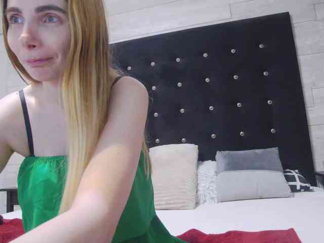 Ella-Lizzie webcam