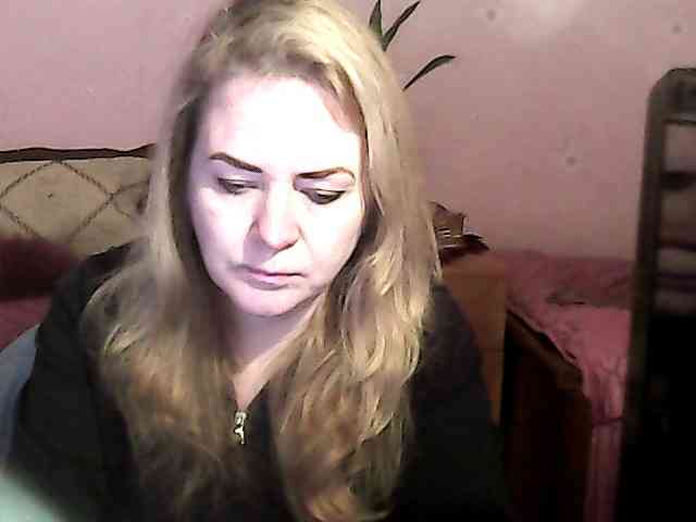 NinaKeil webcam