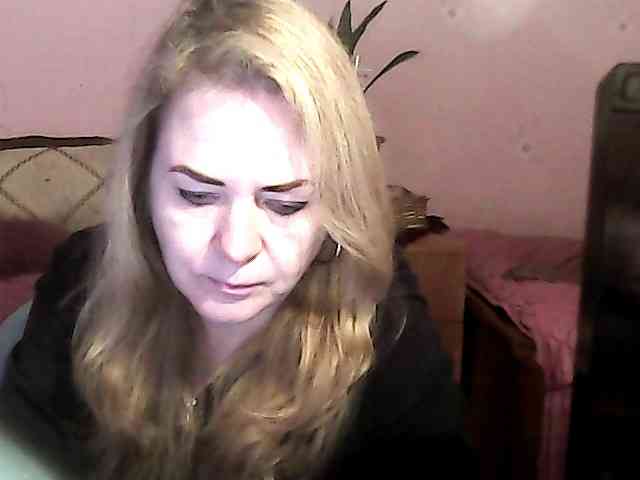NinaKeil webcam