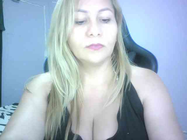 Mariana0x webcam
