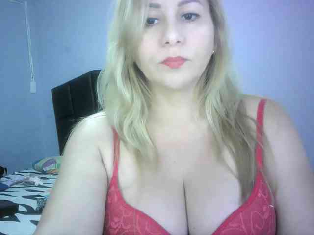 Mariana0x webcam