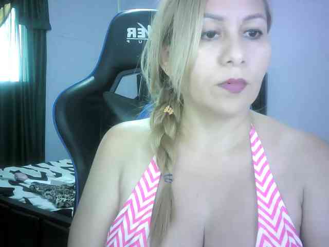 Mariana0x webcam