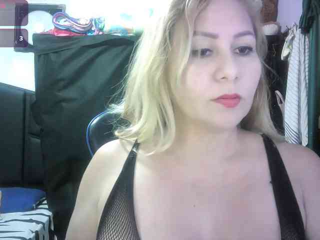 Mariana0x webcam