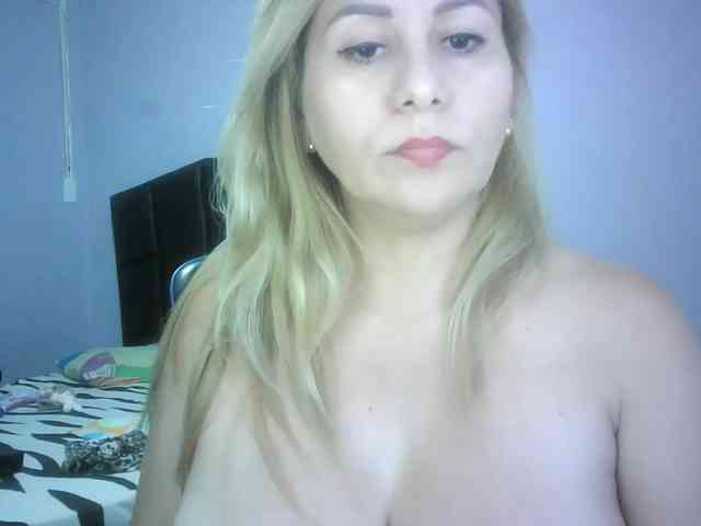 Mariana0x webcam