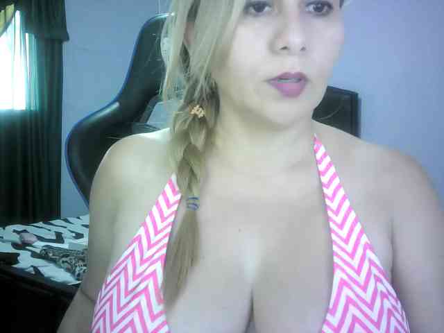 Mariana0x webcam