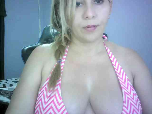 Mariana0x webcam