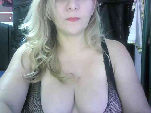 Mariana0x webcam
