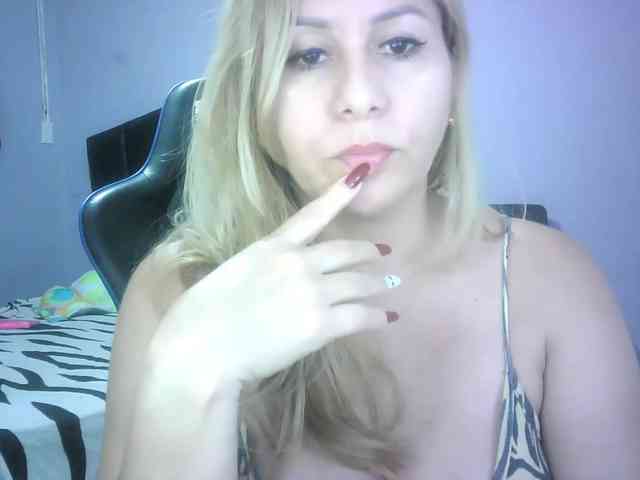Mariana0x webcam