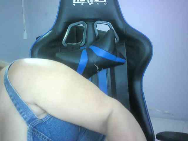 Mariana0x webcam