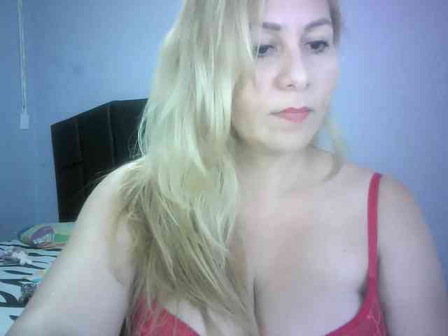 Mariana0x webcam