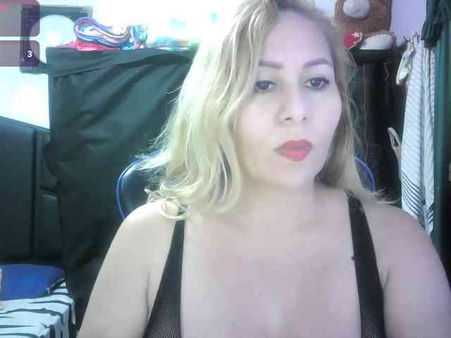 Mariana0x webcam