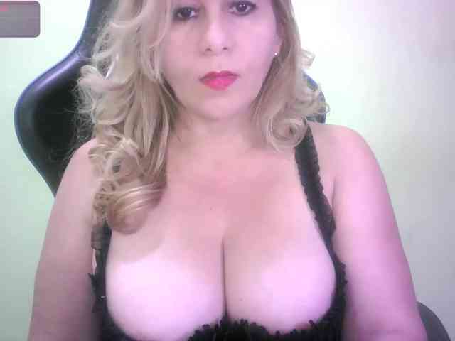 Mariana0x webcam