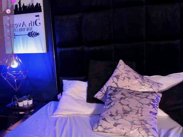 CloeeRogers webcam