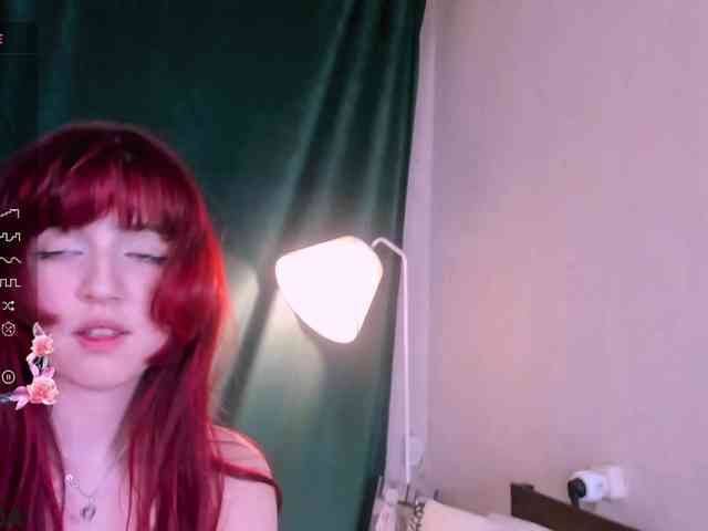 TeenEmi webcam