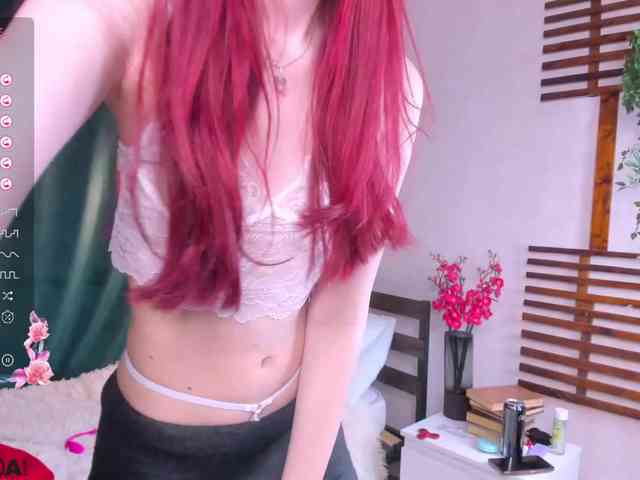 TeenEmi webcam