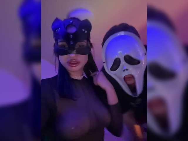 Gratis Live Sexcam mit SashaXXXtasy SashaXXXtasy