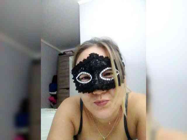 Malika40 webcam