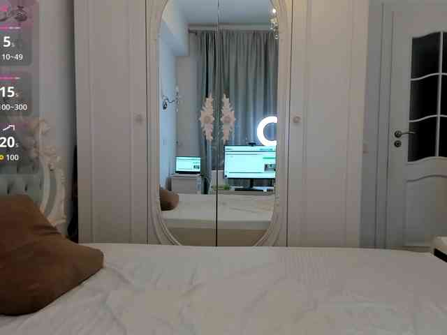 ailinaioki webcam