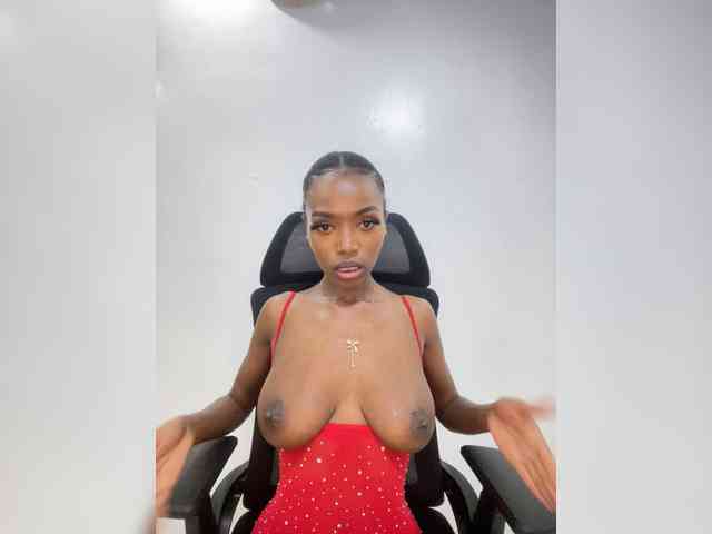 Exoticsoms webcam