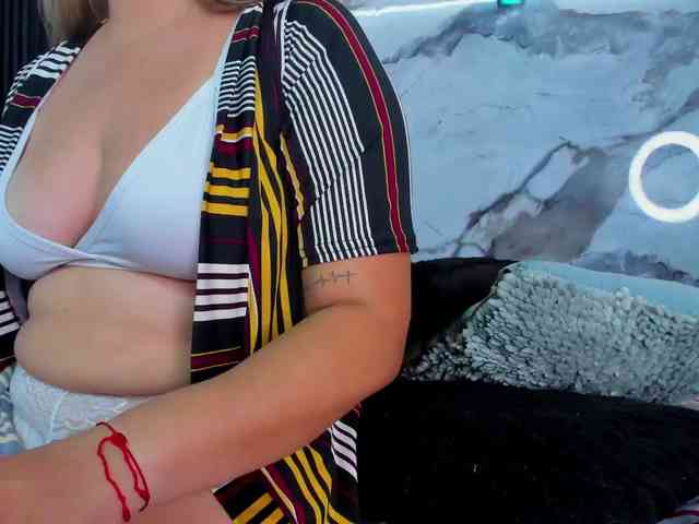 AbbyCastiblanco webcam