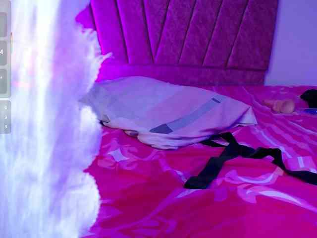 scarlet-jones webcam