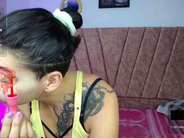 scarlet-jones webcam