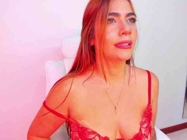 ManisshaStonn webcam