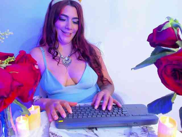 ManisshaStonn webcam