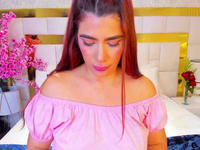 ManisshaStonn webcam