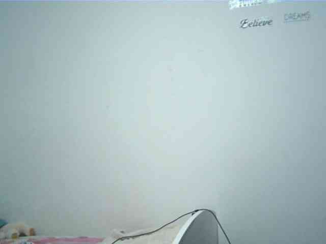 lionessmom webcam