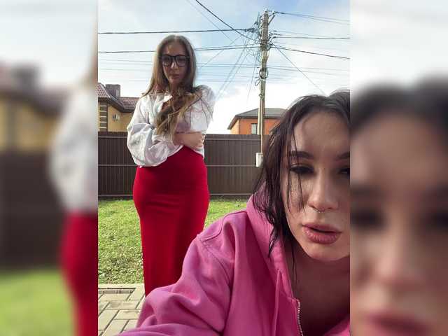 Entrez le videochat erotique avec le
modèle BustyLina BustyLina