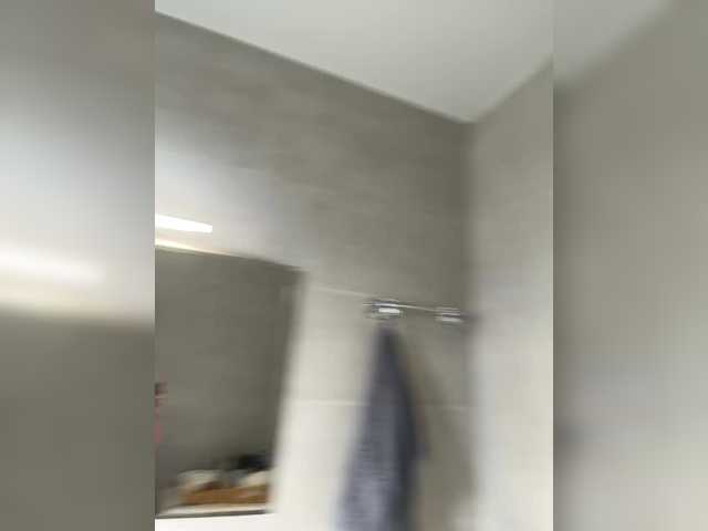 Vai a chattare su BustyLina BustyLina