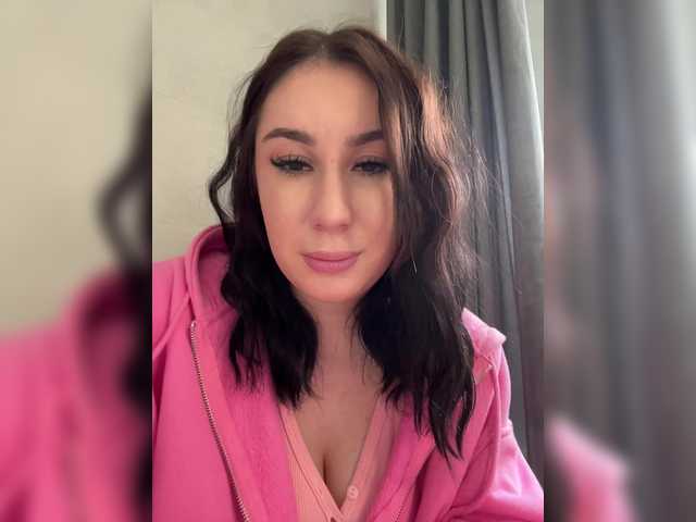 Gratis Live Sexcam mit BustyLina BustyLina