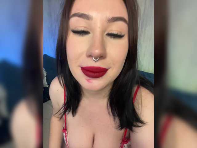 Gratis Live Sexcam mit BustyLina BustyLina