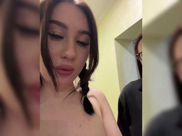 Idź na czacie BustyLina BustyLina