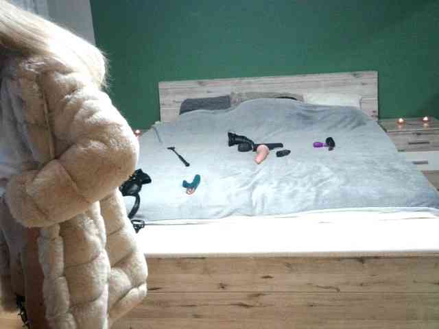 SilviaSweetheart webcam