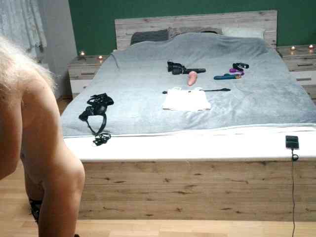 SilviaSweetheart webcam