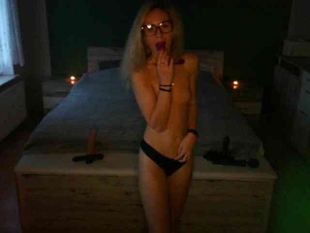 SilviaSweetheart webcam
