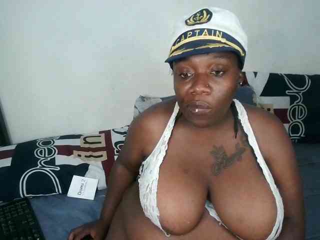 Sexycrystalxx webcam