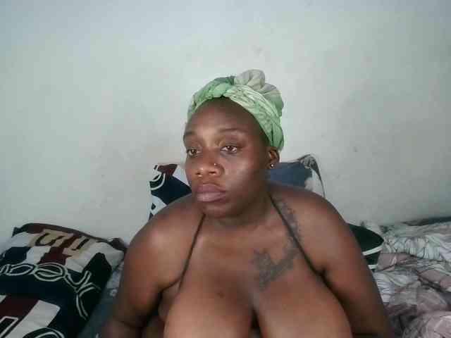 Sexycrystalxx webcam