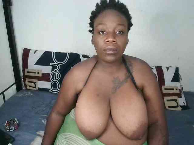Sexycrystalxx webcam