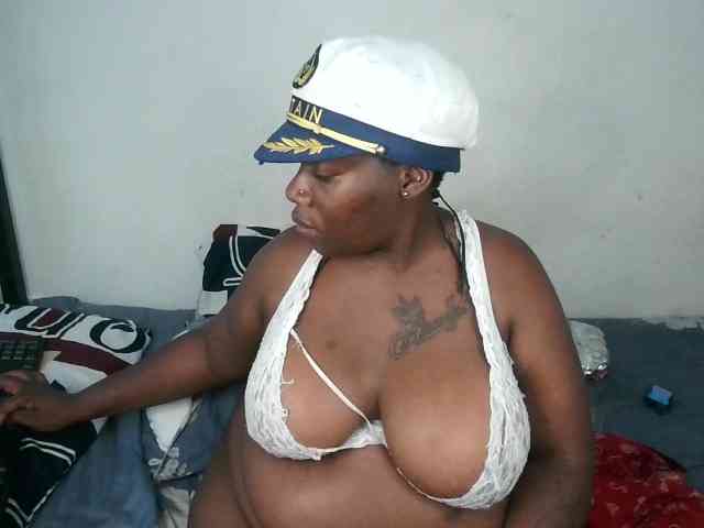 Sexycrystalxx webcam