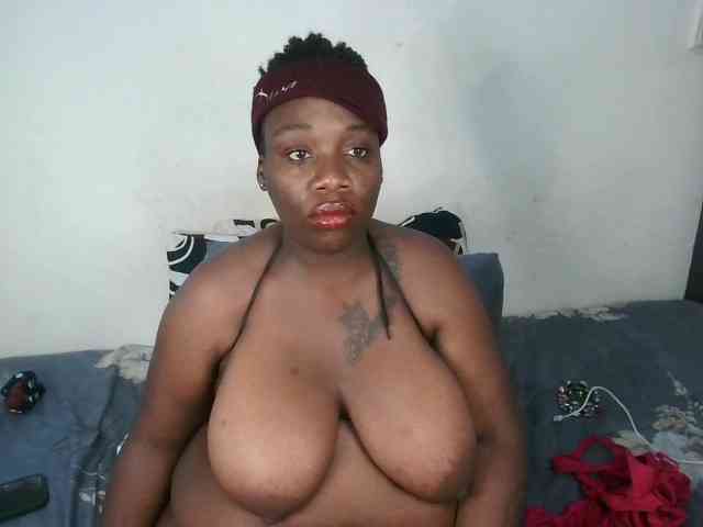 Sexycrystalxx webcam