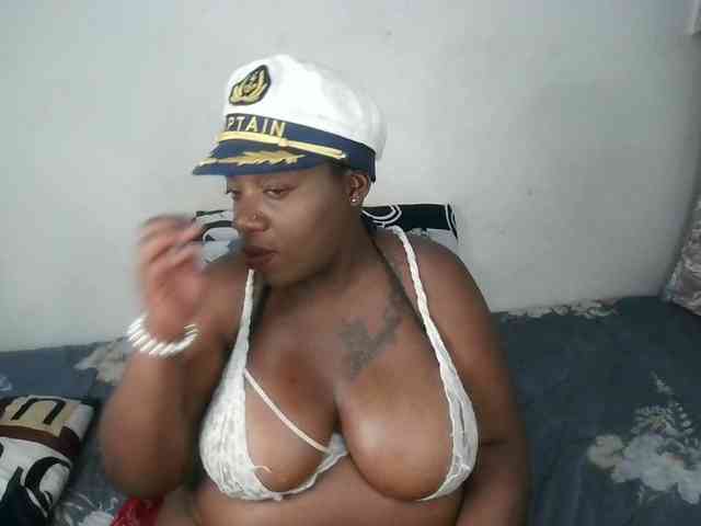 Sexycrystalxx webcam