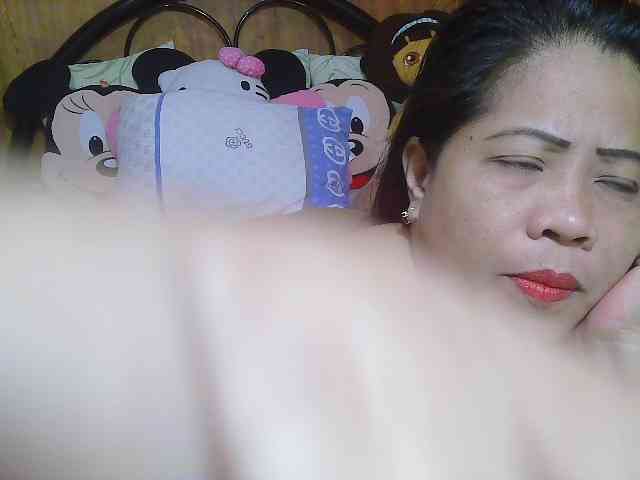 Sweetlips69 webcam